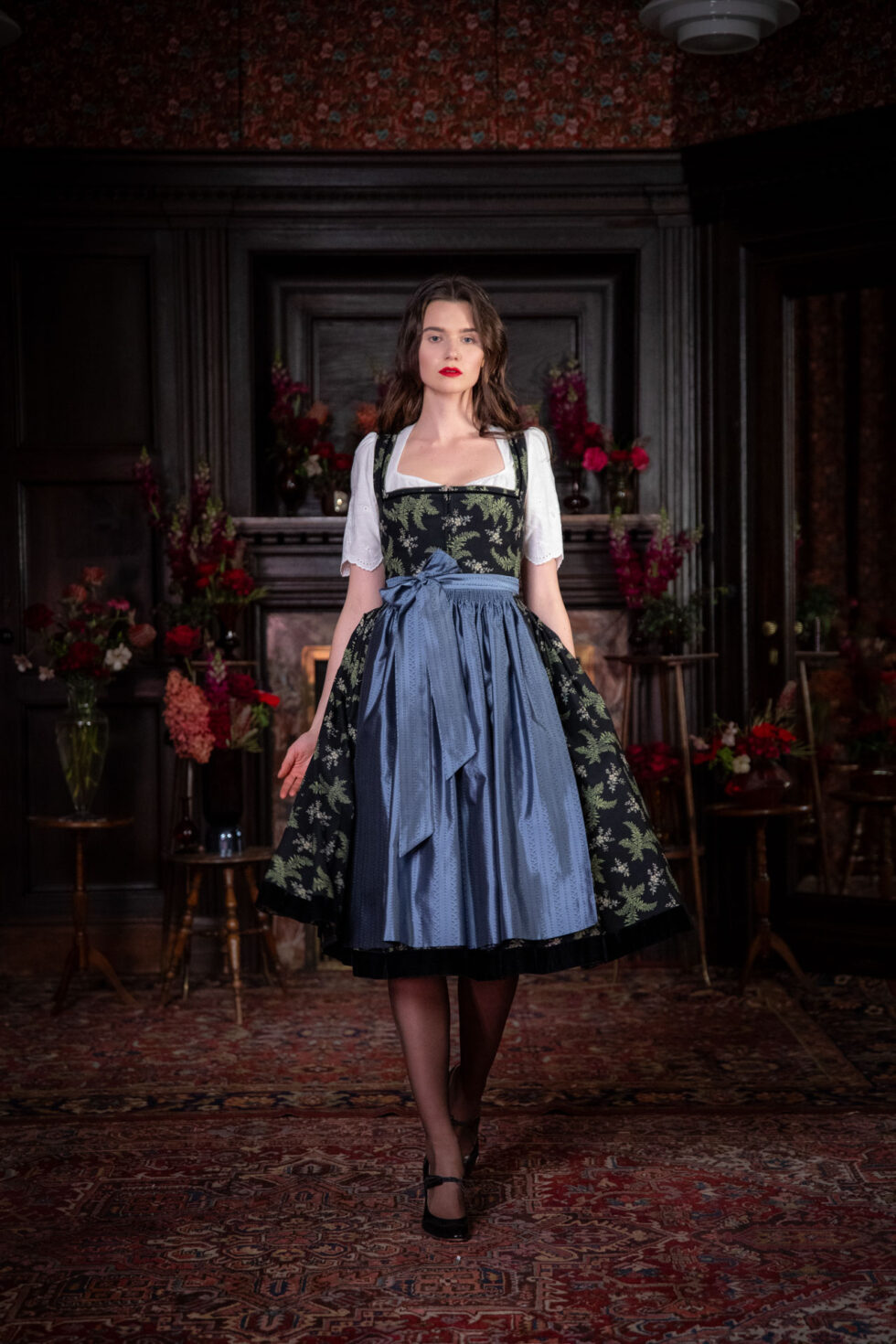 Autumn Winter 25/26 Tradition - Lena Hoschek