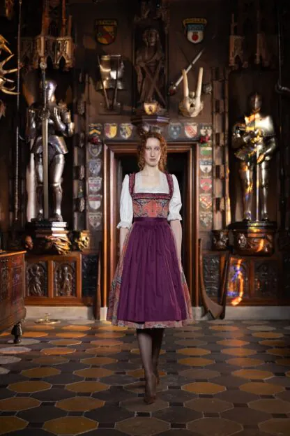 Aileen Dirndl one colour - Dirndl