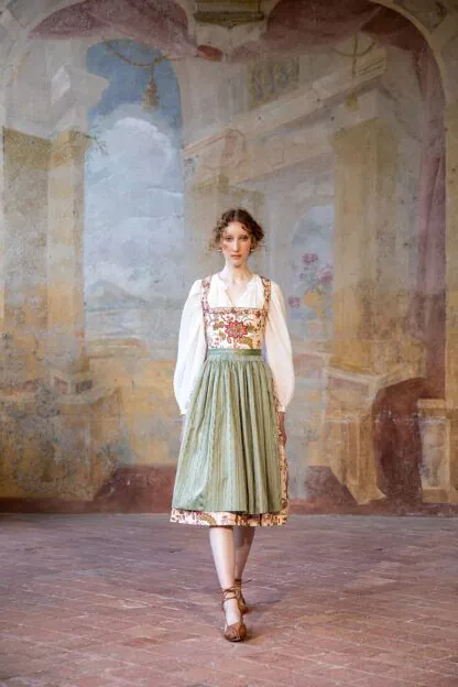 Augusta Dirndl one color - Dirndl