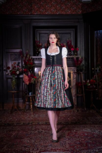 Fini Dirndl one color - Tradition