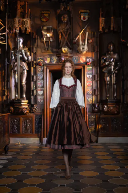 Isobel Dirndl one colour - Dirndl