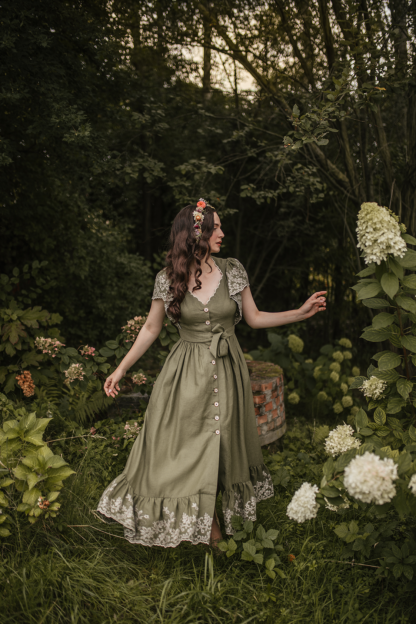 Annemarie Dress Moos - Archive