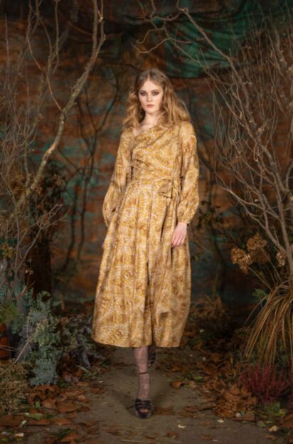 Iris Kleid 70s goddess - Neuheiten