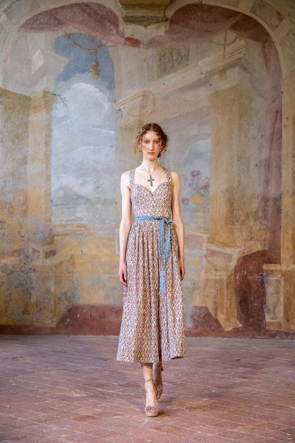 Josepha Dress garlands - Tradition