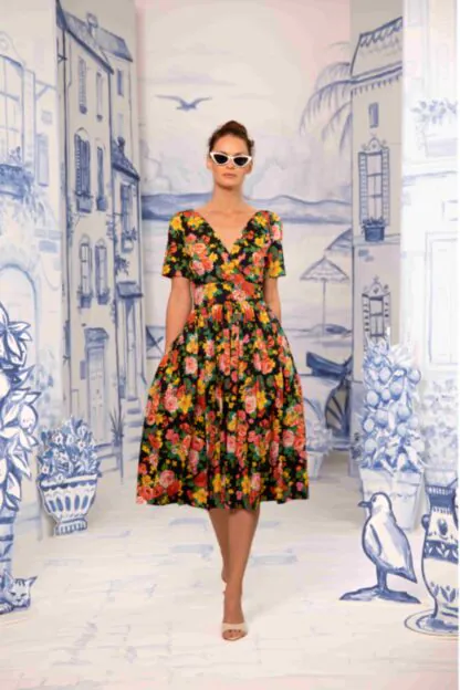 Riviera “Marina” Dress – Fitted Floral Dress in Psychedelic Flower