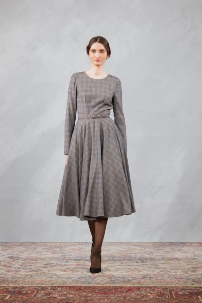 Rosemarie Dress study - Business Collection