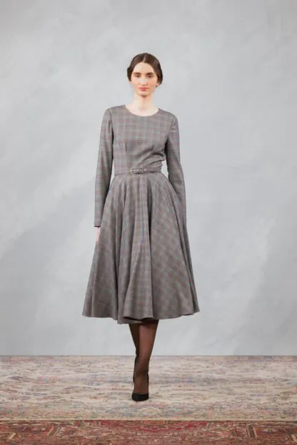 Rosemarie Kleid study - Kleider