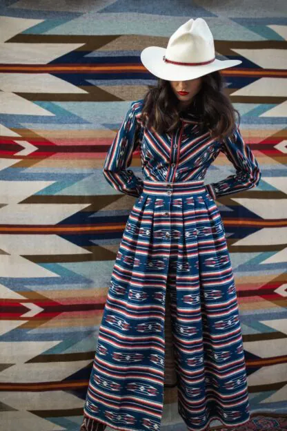 Sierra Dress arrowhead blanket - Dresses