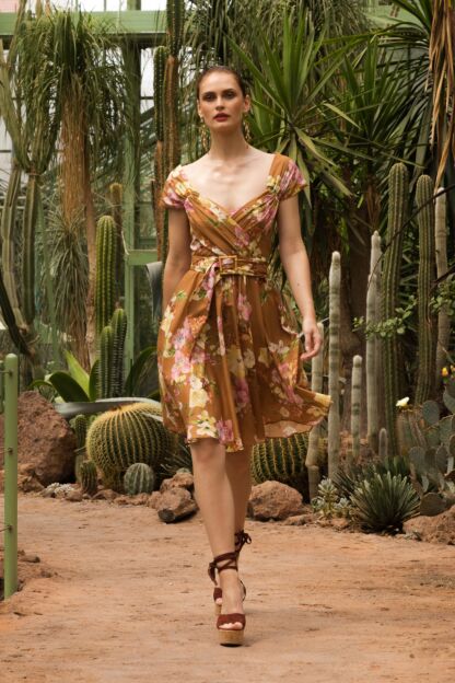 Summer Girl Dress one color - Dresses