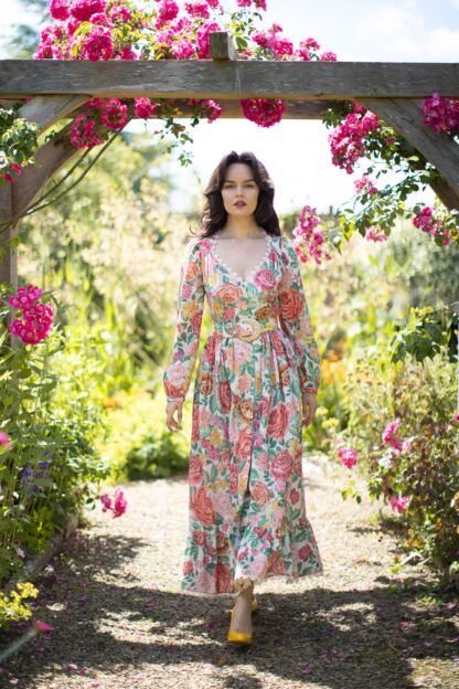 Tenderness Kleid blossoms - Shop All