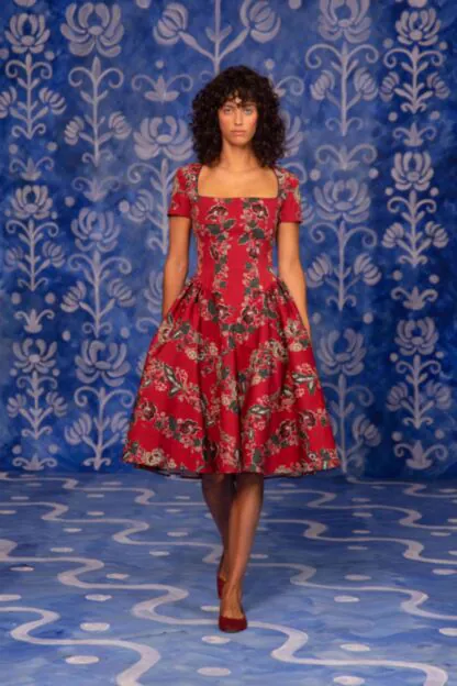 lena hoschek corset dress Theresia Delicate gathers at the Beaded Appliques for Dresses Silk Satin Colors:Lemon Yellow 883 partyklänningar